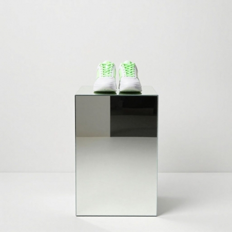 Spegelpiedestal plexiglas