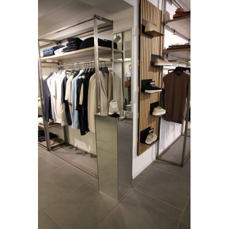 Spegelpiedestal plexiglas